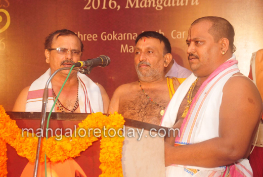 Gokarna Mutt Swamiji reached Mangalore 1